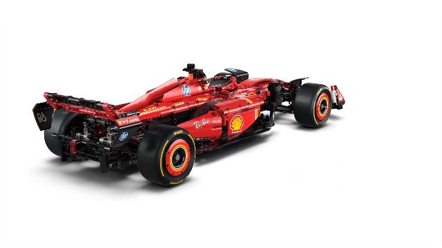 Realistic LEGO Technic Ferrari SF-24 F1 model car kit.